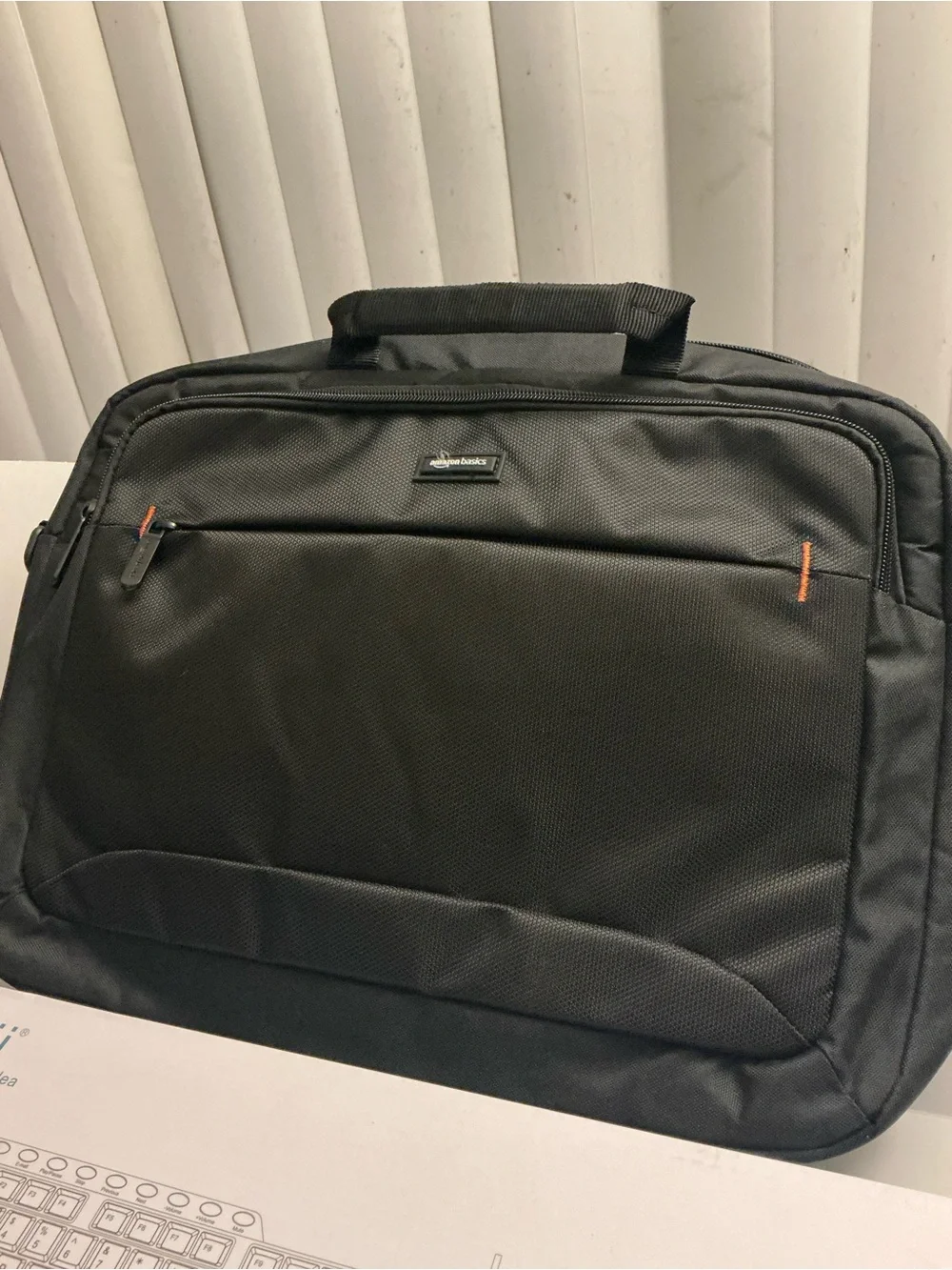 Black Business Laptop  Bag - Unbranded W/ wired keyboard Combo